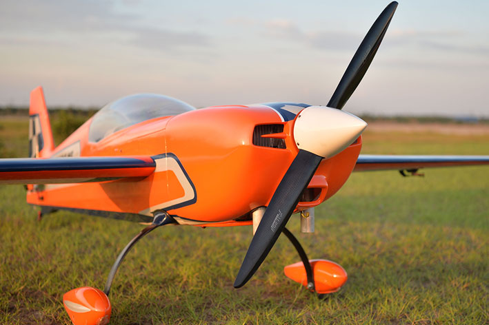 BH197 - EXTRA NG 2667mm 105'' 120cc ARF - Image 2