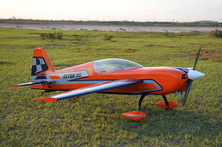 BH197 - EXTRA NG 2667mm 105'' 120cc ARF - Image 4