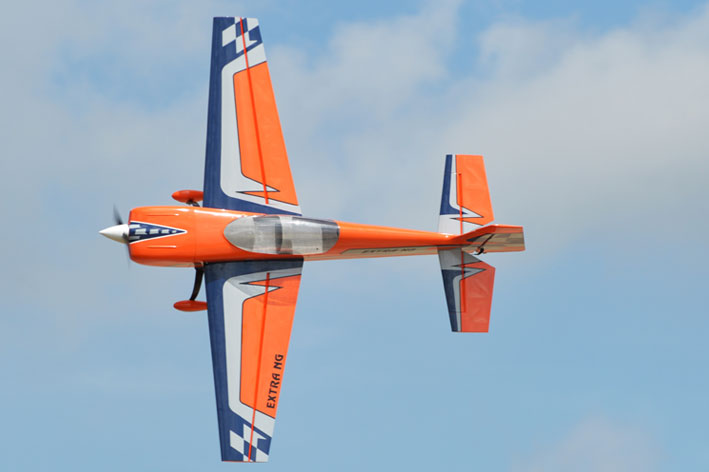 BH197 - EXTRA NG 2667mm 105'' 120cc ARF - Image 6