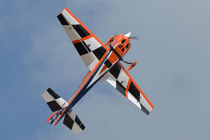 BH197 - EXTRA NG 2667mm 105'' 120cc ARF - Image 7
