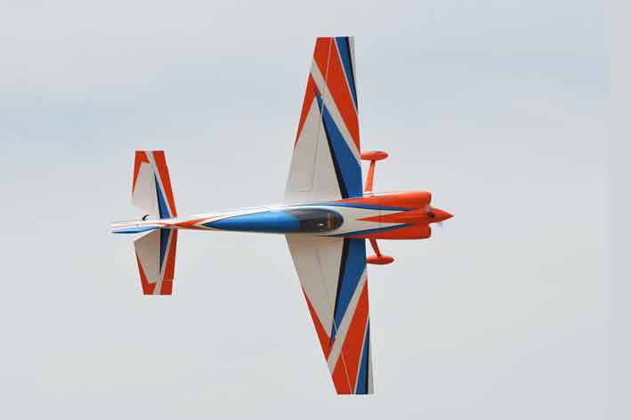 BH202 - EDGE 540 V3 2642mm 104'' 120CC ARF - Image 10