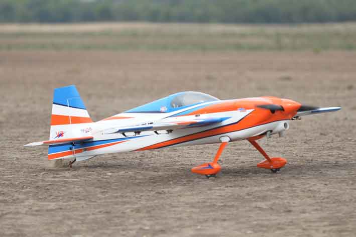 BH202 - EDGE 540 V3 2642mm 104'' 120CC ARF - Image 6